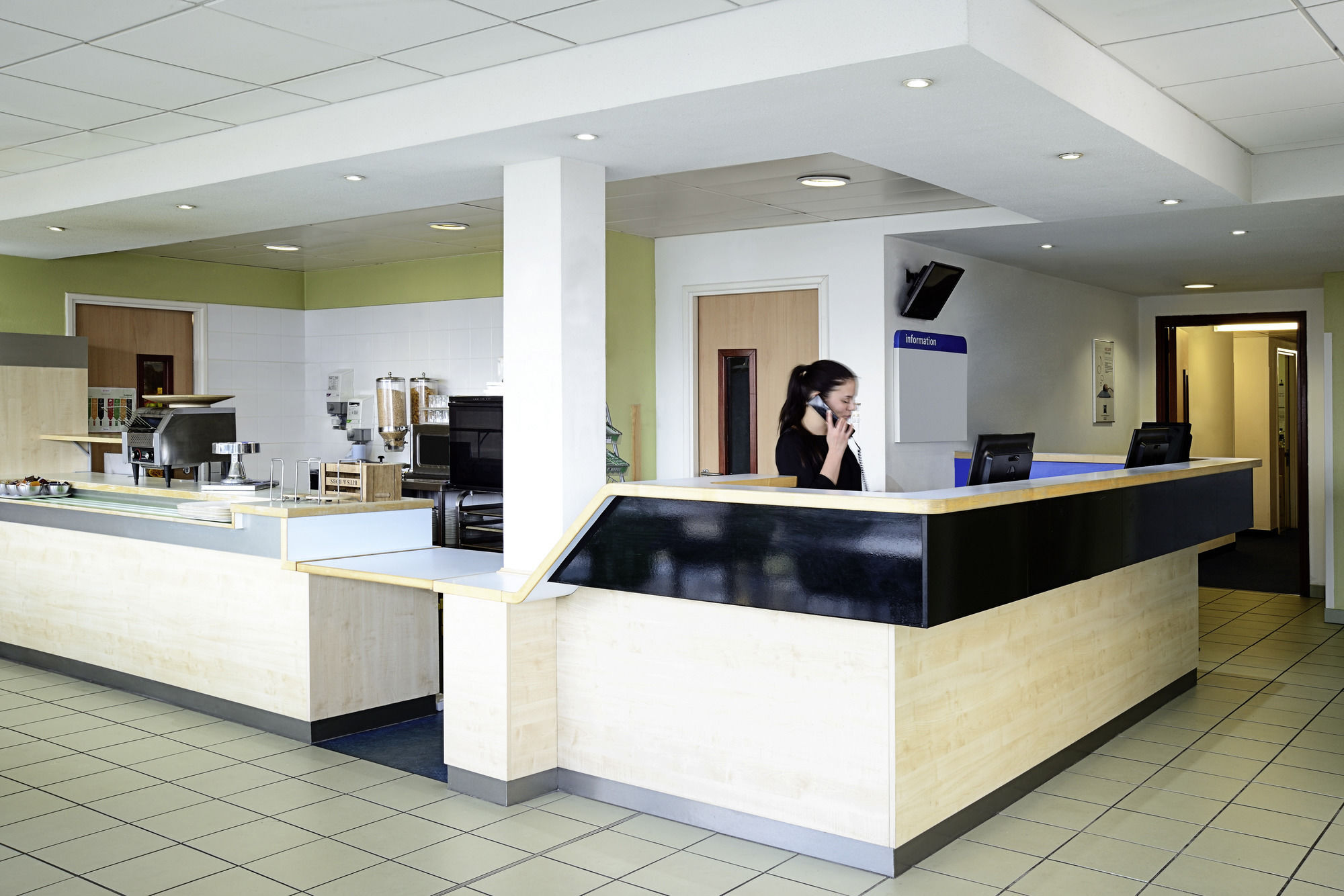 Ibis Budget Portsmouth Exterior photo